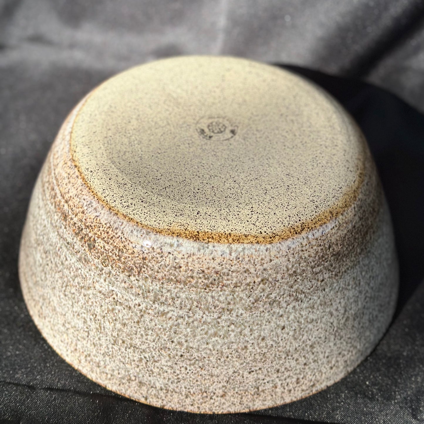 Medium Serving or Mixing Bowl