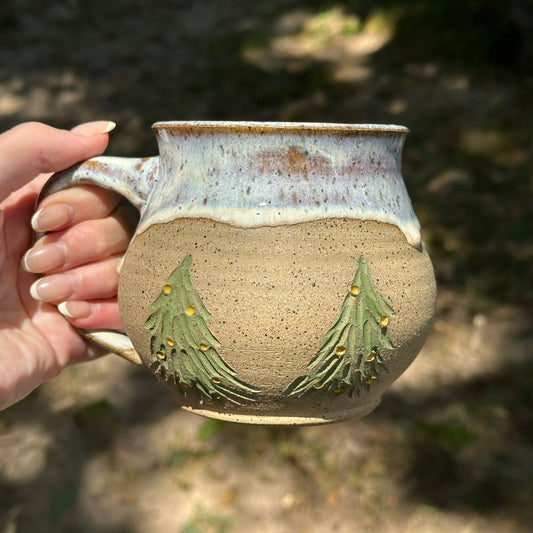 Christmas Mug - Yellow Lights